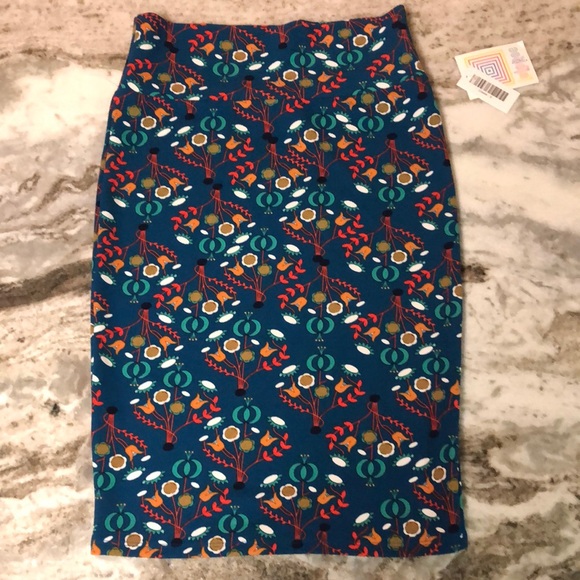 LuLaRoe Dresses & Skirts - NWT Small Lularoe floral Cassie pencil skirt